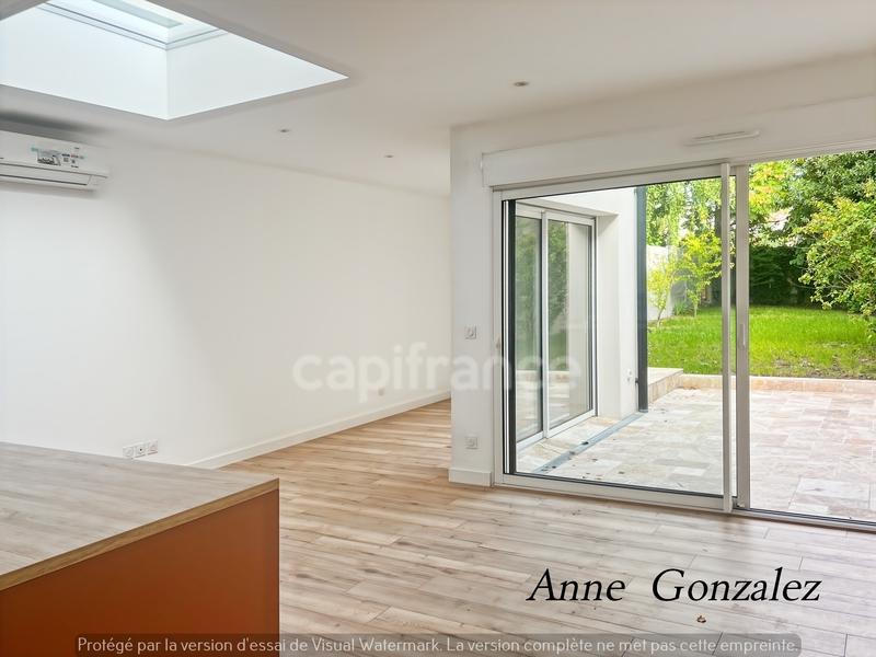 Maison de ville - 110 m² - 5 pièces