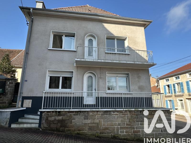 Maison - 182 m² - 8 pièces
