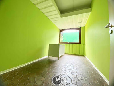 Local commercial - 135 m²