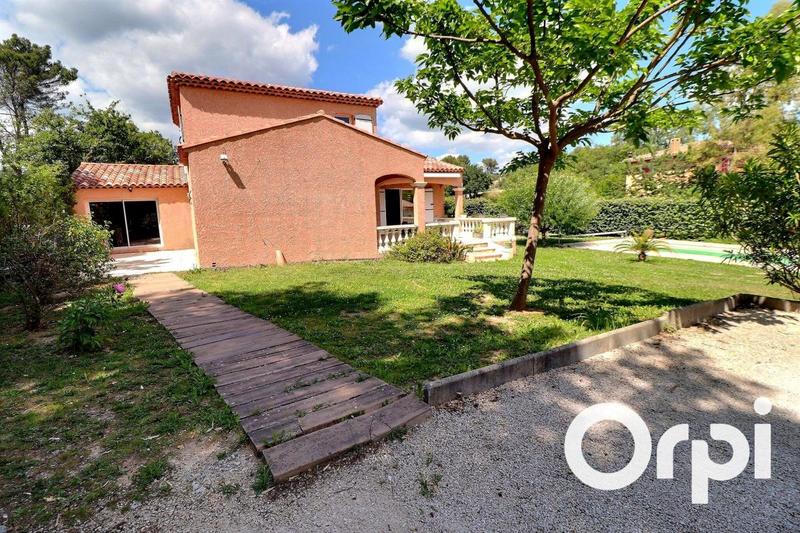 Maison - 134 m² - 5 pièces