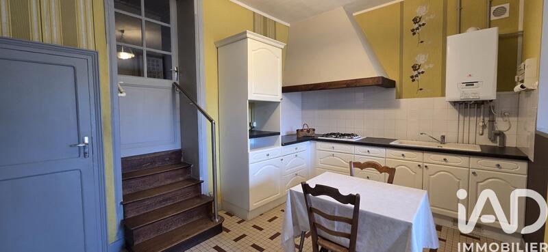 Maison de village - 87 m² - 5 pièces