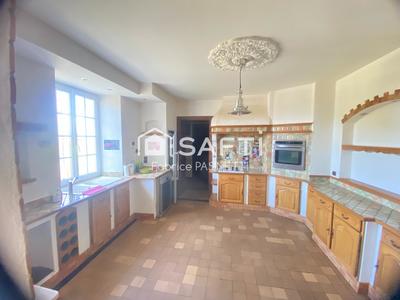 Maison de village - 190 m² - 8 pièces