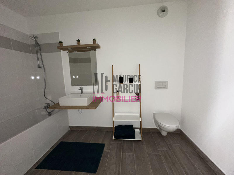 Appartement - 85 m² - 4 pièces