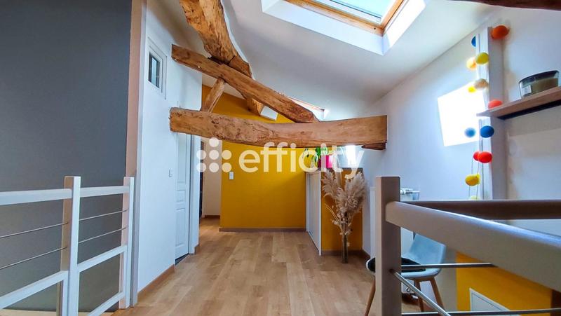 Maison - 157 m² - 6 pièces