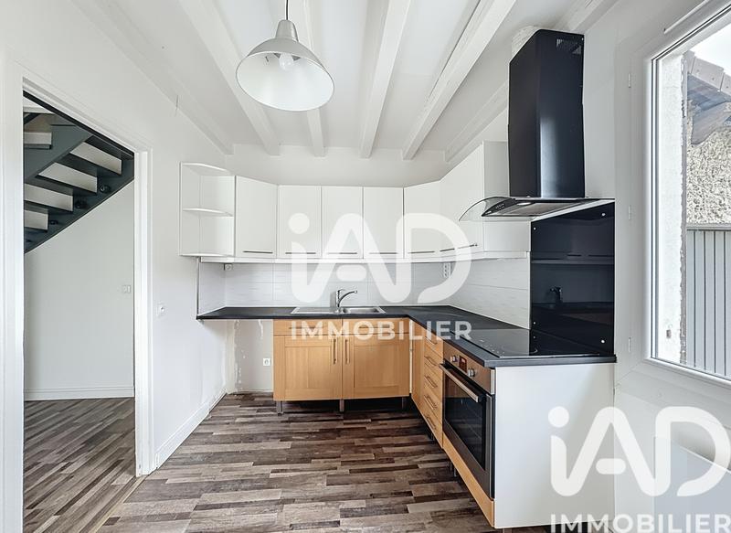 Maison - 90 m² - 5 pièces