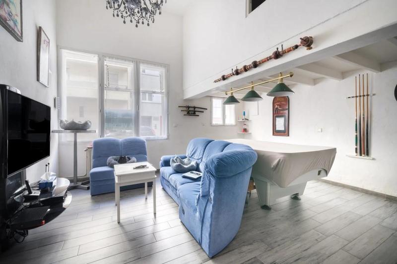 Appartement - 121 m² - 6 pièces