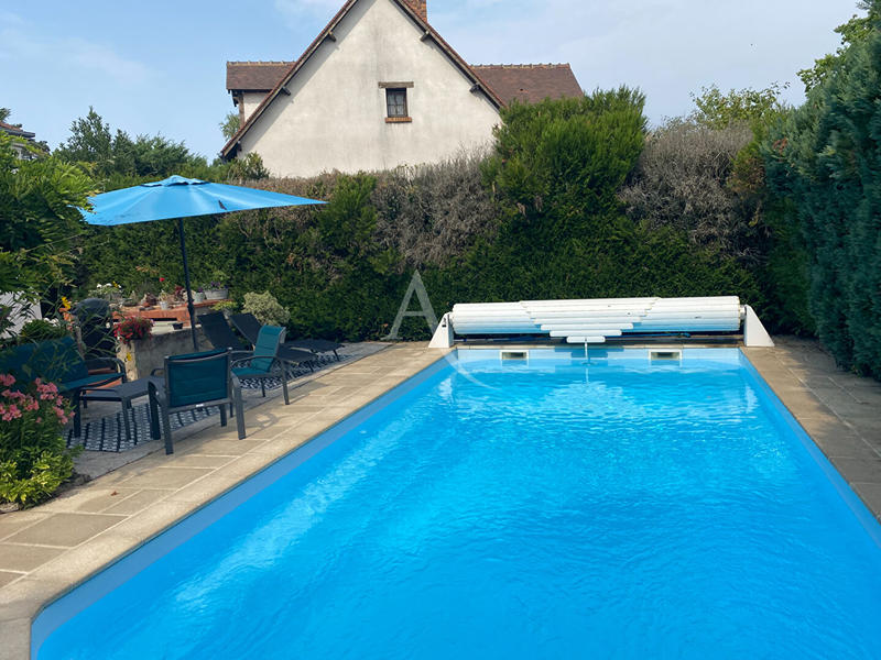 Maison - 200 m² - 6 pièces