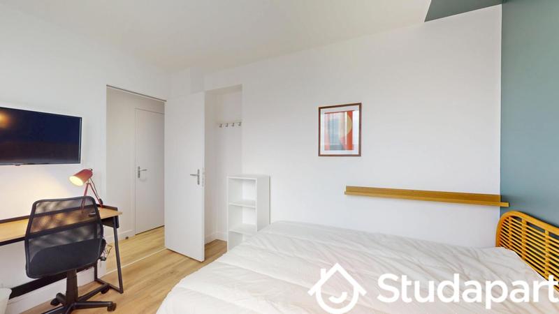 Chambre - 12 m² - 1 pièce