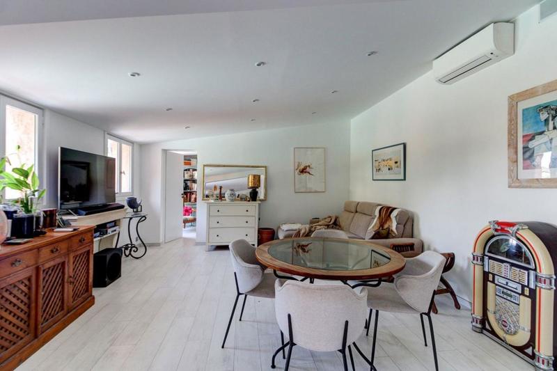 Villa - 90 m² - 3 pièces