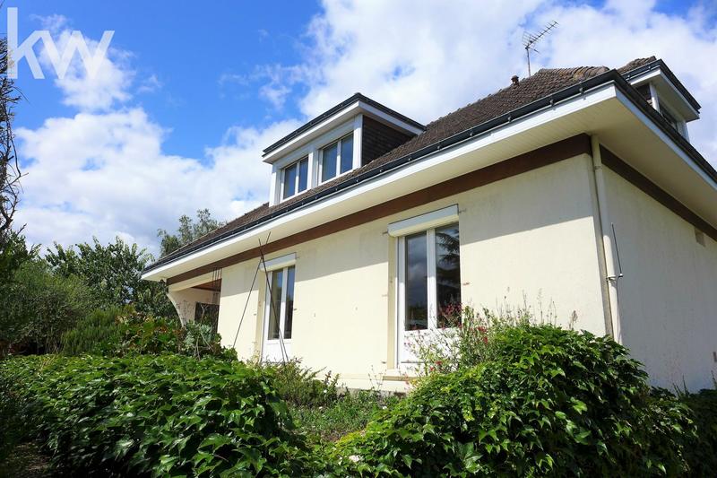 Maison - 200 m² - 6 pièces