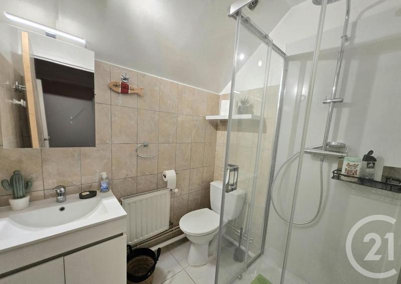 Pavillon - 103 m² - 6 pièces