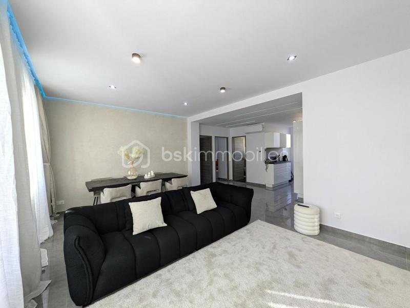 Appartement - 64 m² - 3 pièces