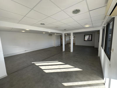 Local commercial - 95 m²