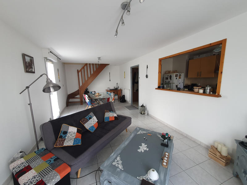 Appartement - 64 m² - 2 pièces