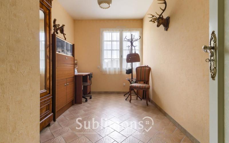 Maison - 145 m² - 9 pièces