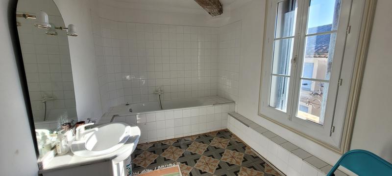 Maison de village - 212 m² - 8 pièces