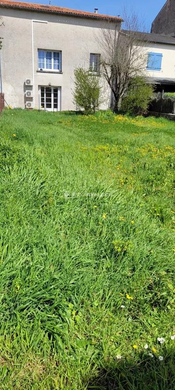 Immeuble - 186 m² - 7 pièces