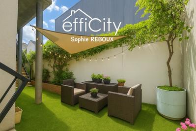 Maison - 170 m² - 10 pièces