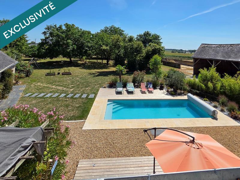 Maison - 250 m² - 10 pièces