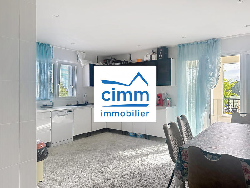 Maison - 146 m² - 6 pièces