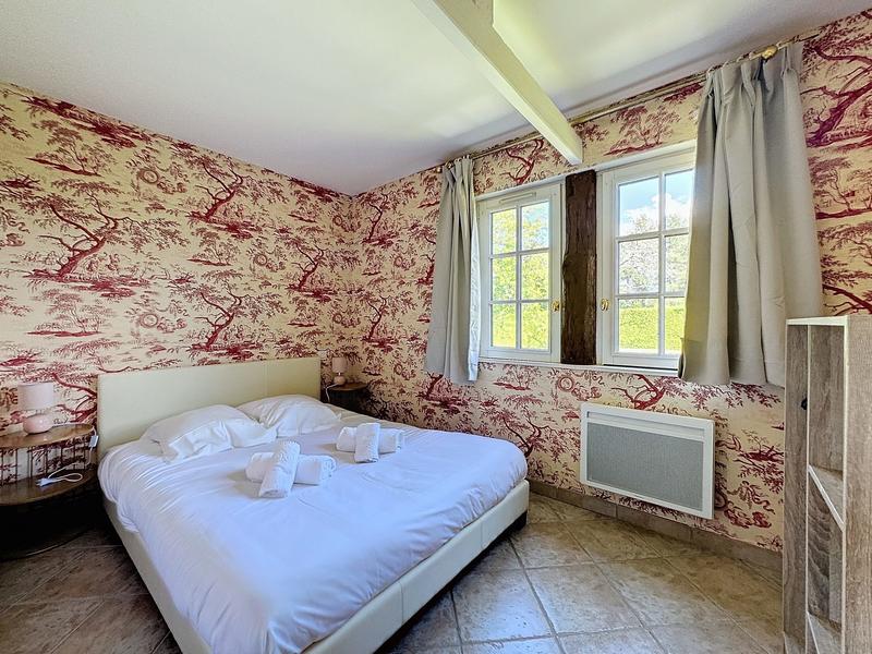 Maison - 180 m² - 7 pièces