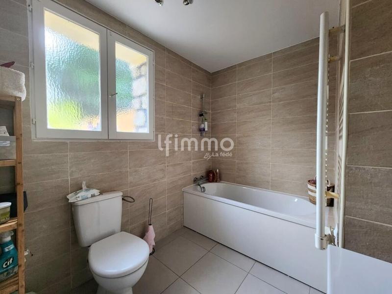 Maison - 84 m² - 6 pièces