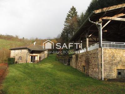 Maison - 158 m² - 6 pièces