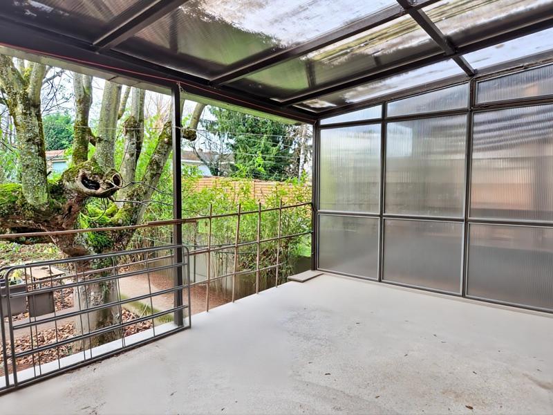 Maison - 214 m² - 7 pièces