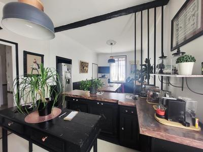 Maison - 175 m² - 8 pièces