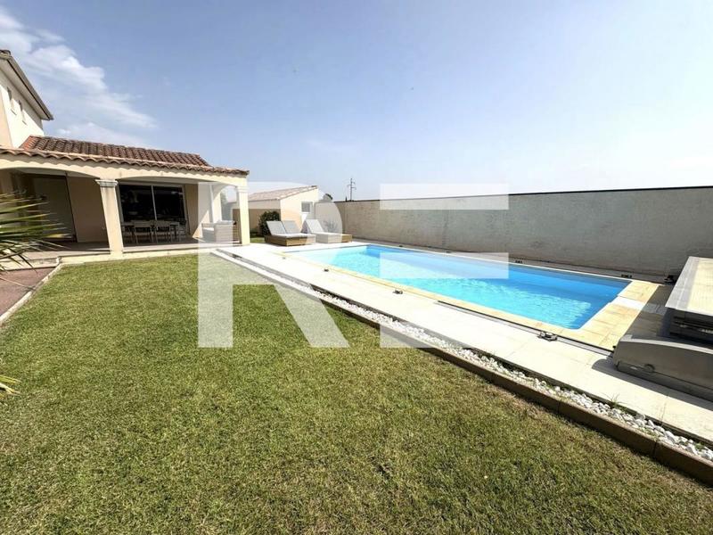 Villa - 165 m² - 6 pièces