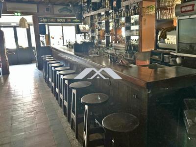 Fonds de commerce - 200 m²