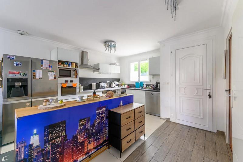 Maison - 126 m² - 6 pièces