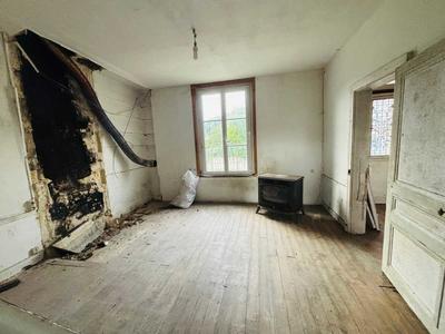 Maison - 175 m² - 7 pièces