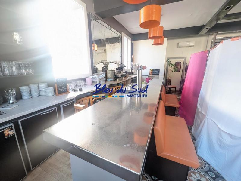 Maison - 222 m² - 3 pièces