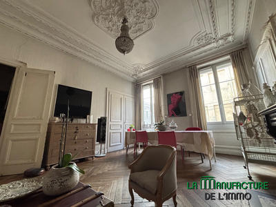 Appartement - 134 m² - 5 pièces