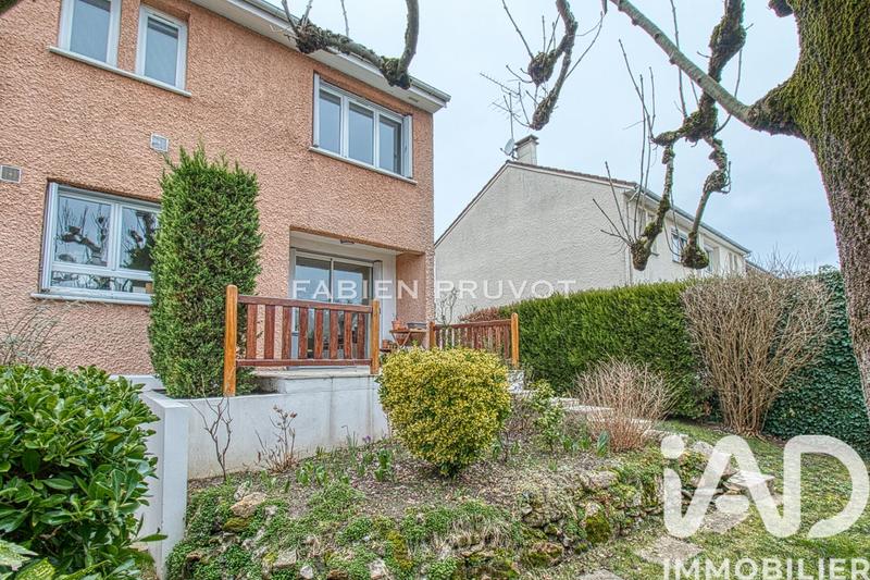 Maison - 83 m² - 5 pièces