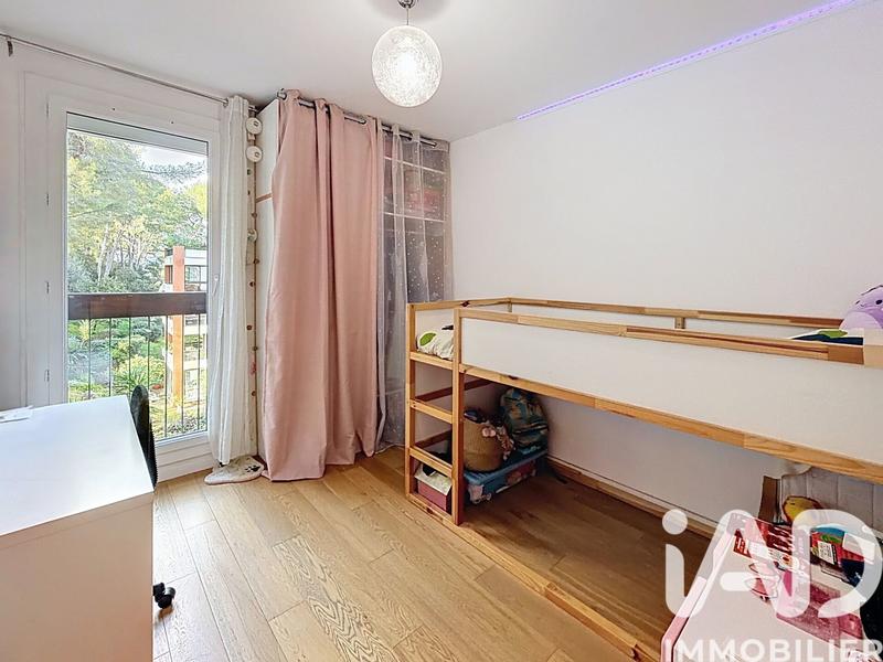 Appartement - 81 m² - 4 pièces