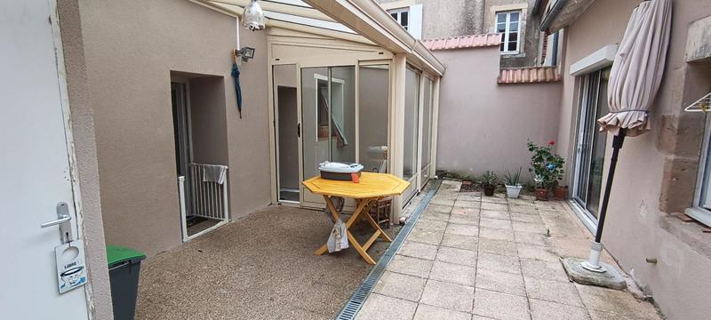 Maison - 180 m² - 6 pièces