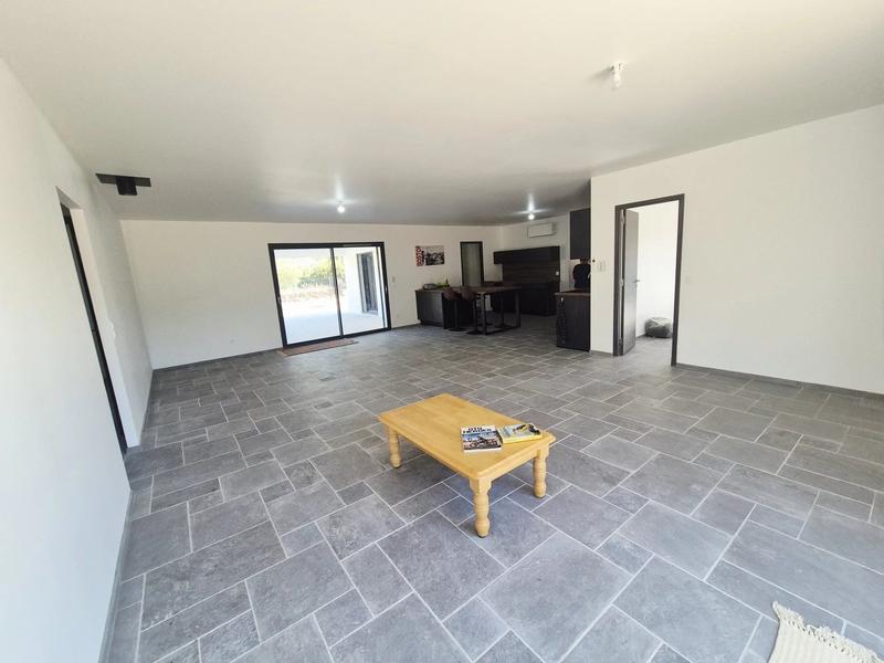 Maison - 144 m² - 4 pièces