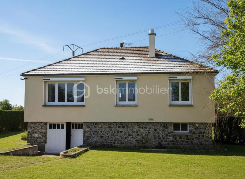 Maison - 65 m² - 5 pièces