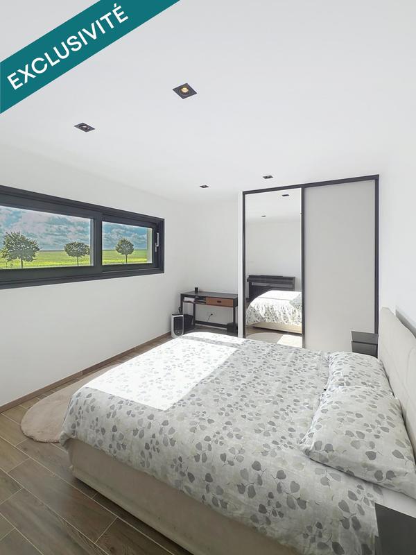 Maison - 200 m² - 6 pièces