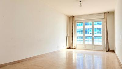 Appartement - 88 m² - 4 pièces