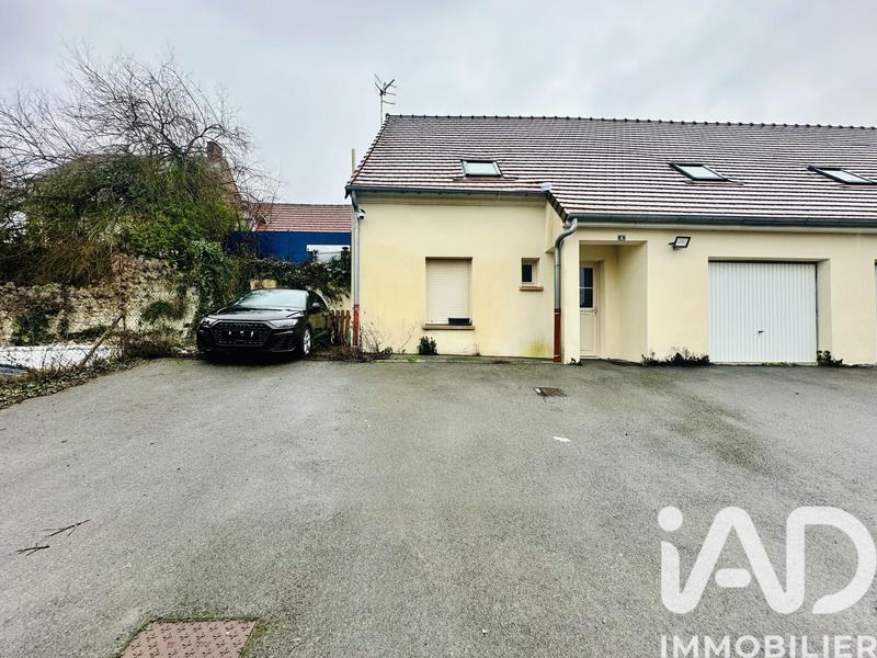 Maison - 98 m² - 4 pièces