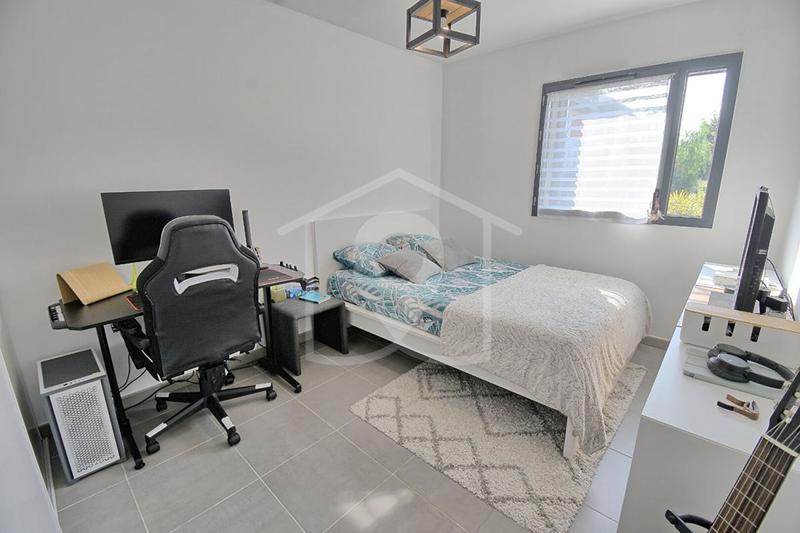 Villa - 94 m² - 4 pièces