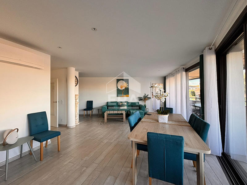 Appartement - 83 m² - 3 pièces