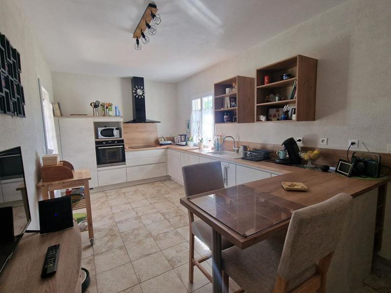 Demeure - 175 m² - 5 pièces