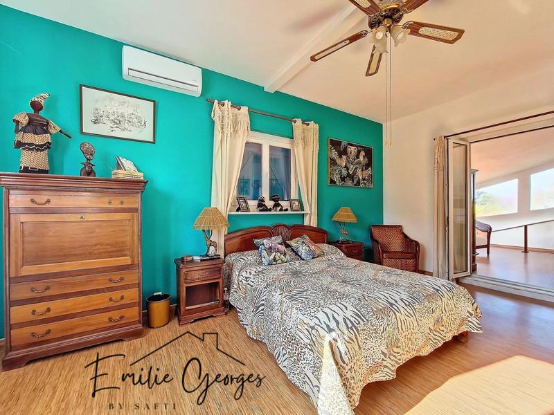 Maison - 345 m² - 7 pièces