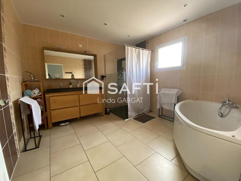 Maison - 127 m² - 4 pièces