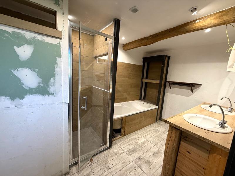 Maison - 161 m² - 4 pièces