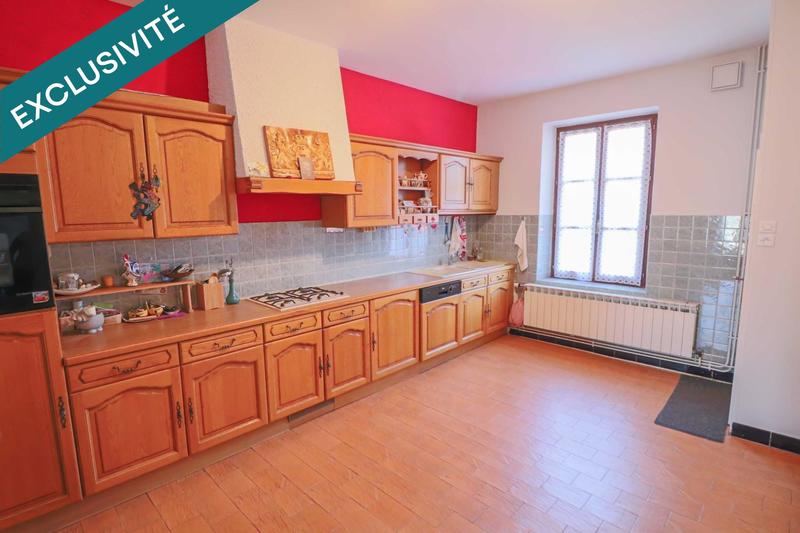 Maison - 153 m² - 7 pièces